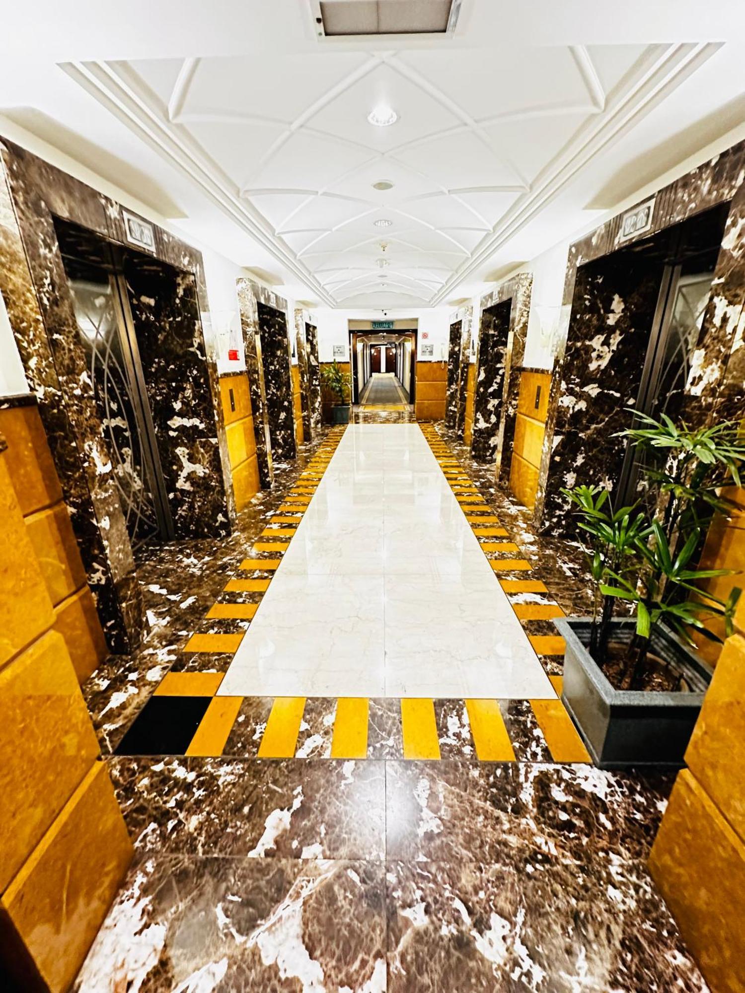 Elements Service Suite@ Times Square Kuala Lumpur Exterior foto